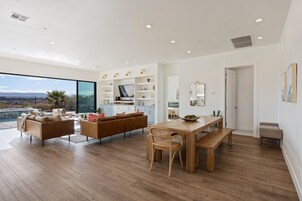 Casa, varias habitaciones | Restauración