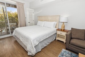 1 habitación, tabla de planchar con plancha y wifi gratis 