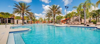 6 Bedroom W/Private Pool! Spa! Near Disney!