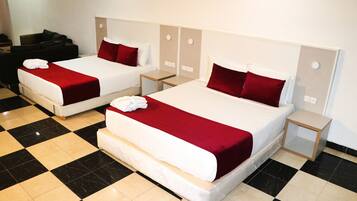 Twin Room | Room amenity