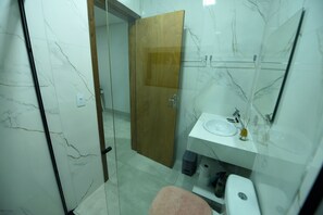 Hair dryer, towels, soap, shampoo - Apart Hotel Neri (Sinop)