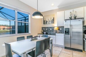 Dining - Tranquil Lakeside Home w/ Private Pool Near Disney (Kissimmee)