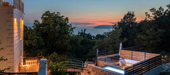 Villa Didovina with pool