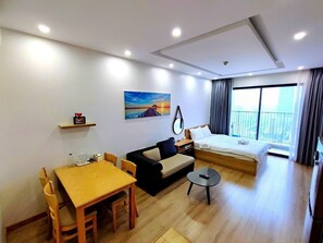 Living area - D'capital Vinhome Apartment For Rent (Hanoi)