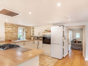 Dishwasher - 4 bedroom accommodation in Osmington (Osmington)
