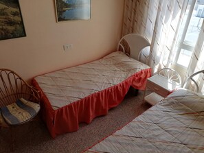 1 quarto, roupa de cama