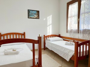 2 間睡房、熨斗/熨衫板、Wi-Fi、床單