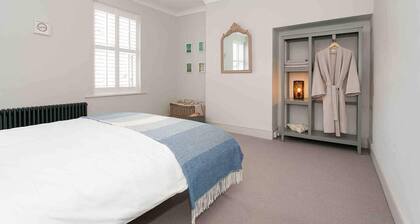 Immaculate 2-bed House in Harrogate