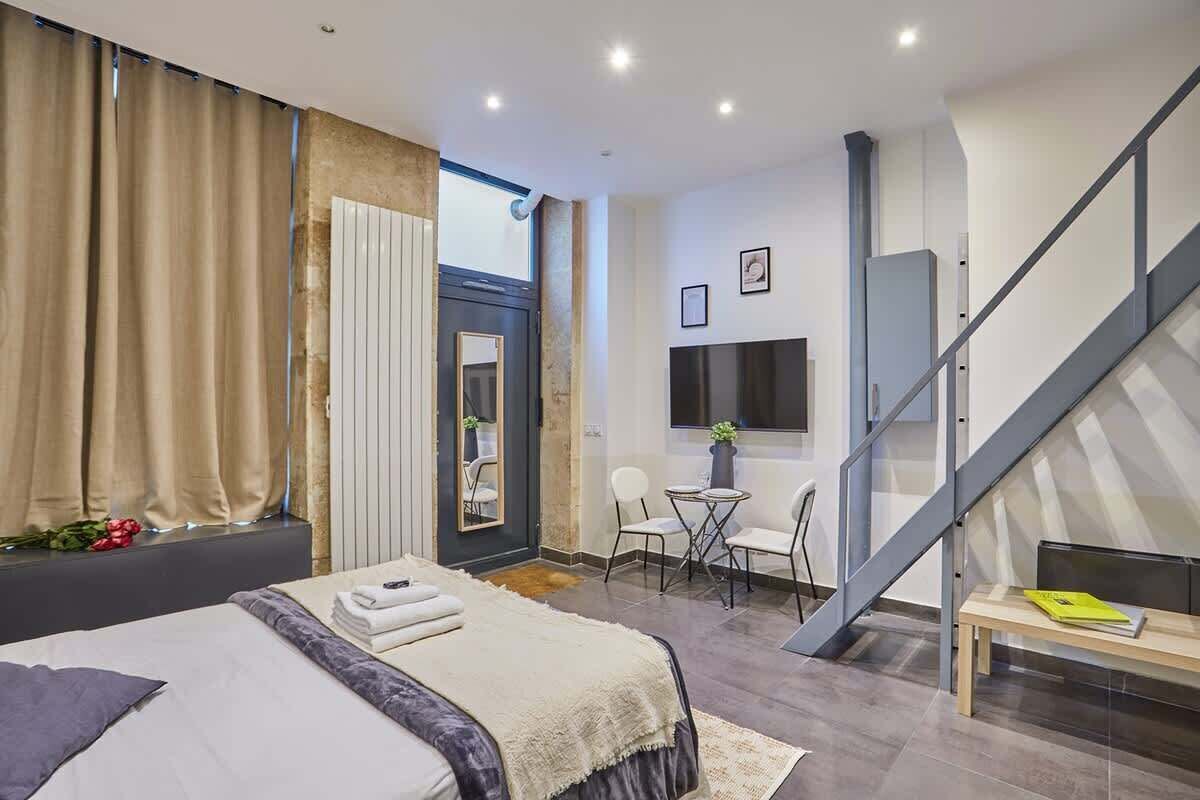 1 bedroom, iron/ironing board, free WiFi, bed sheets