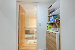 3 Schlafzimmer, Bügeleisen/Bügelbrett, kostenloses WLAN, Bettwäsche