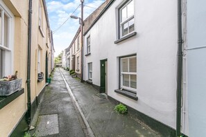 Exterior - 3 Bed in Appledore (oc-m28041) (Appledore)