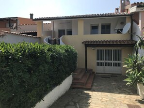 Exterior - Casa  Tola (Siniscola)