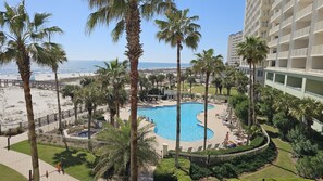 Inomhuspool och uppvärmd pool