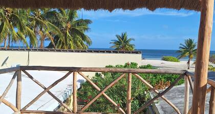 Beachfront casita in San Crisanto. 1 bedroom with views of the Gulf of Mexico