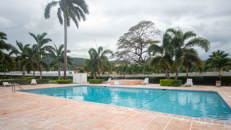 123 Drax Hall Country Club Villa