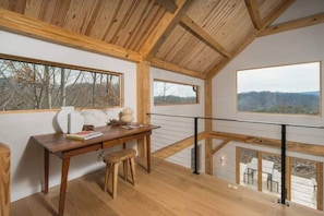 Interior - Luxe Mountaintop Sanctuary+Sauna+Hot Tub+EVCharger (Vilas)