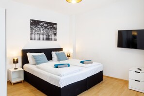 3 Schlafzimmer, Bügeleisen/Bügelbrett, Reisekinderbett, WLAN