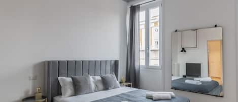 Lägenhet Comfort | 2 sovrum, mörkläggningsgardiner, strykjärn/strykbräda och gratis wi-fi