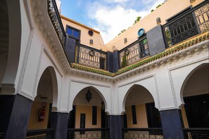 Double Room, Courtyard View | Terrace/patio