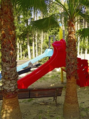Children's play area - outdoor