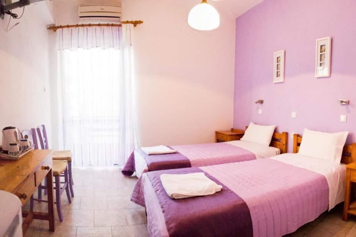Double or Twin Room, Non Smoking | Blackout drapes, soundproofing, iron/ironing board, free WiFi