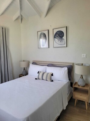 2 camere, una scrivania, ferro/asse da stiro, Wi-Fi gratuito