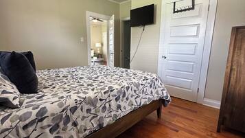 2 Schlafzimmer, Bügeleisen/Bügelbrett, Reisekinderbett, kostenloses WLAN