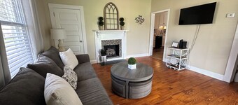 Experience Charlotte! Close to CLT Airport, White Water Center and More!