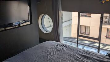 3 chambres, fer et planche Ă repasser, Wi-Fi gratuit, draps fournis