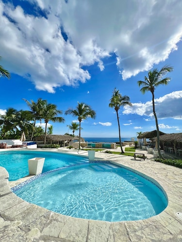 Tritón Hotel Boutique & Restaurant