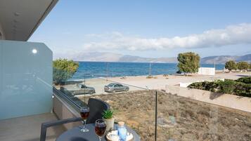 Superior Twin Room | Balcony view