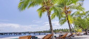 Beach Walkout Condo 112 3BR/2BA Sleeps 6