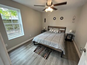 2 bedrooms, WiFi, bed sheets - Welcome Home for the Masters #1!
 (North Augusta)