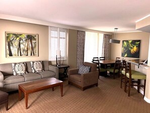 TV - Waikiki | Lagoon & Beach | Resort Pools | 2BR Plus (Honolulu Oahu)