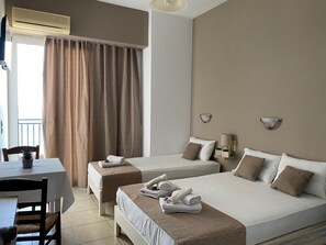 Basic Double Room, Sea View - EDELWEISS (Archanes-Asterousia)