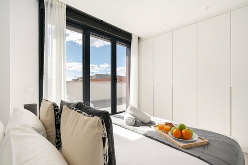 Dobo Madrid San Diego