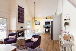 Interior - Charming Crestone Mountain Cottage- 1 mile from town! (Crestone)