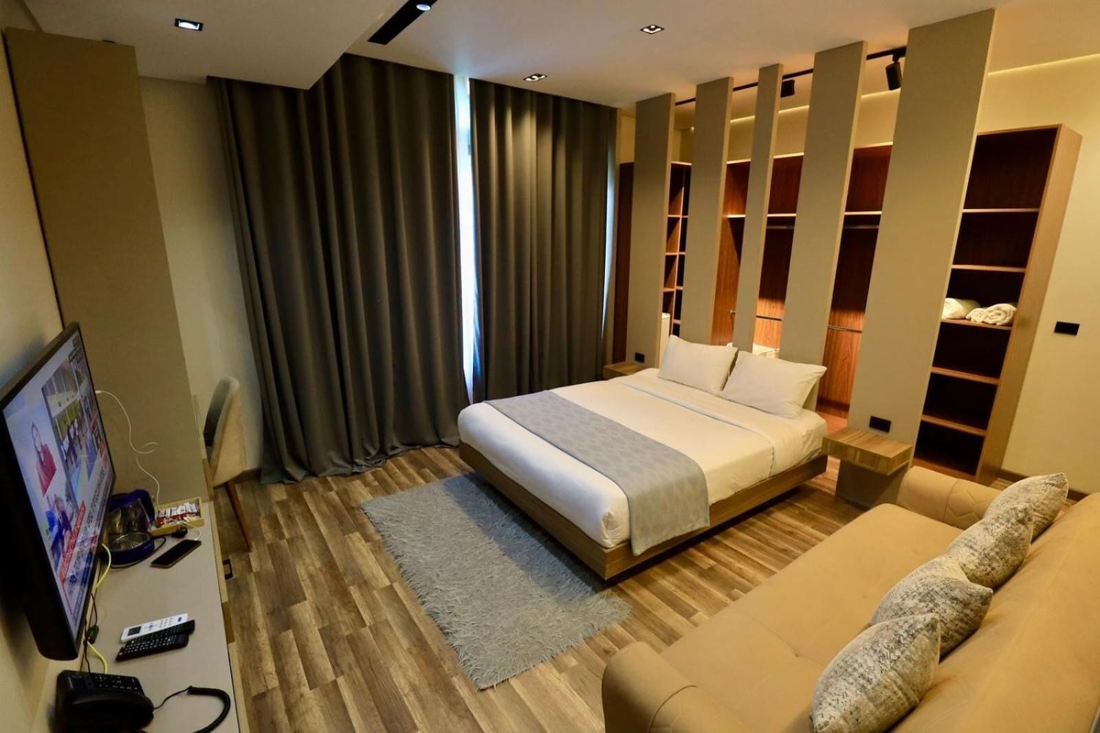 Superior Room, 1 Large Single Bed | Egyptian cotton sheets, premium bedding, down duvets, memory-foam beds