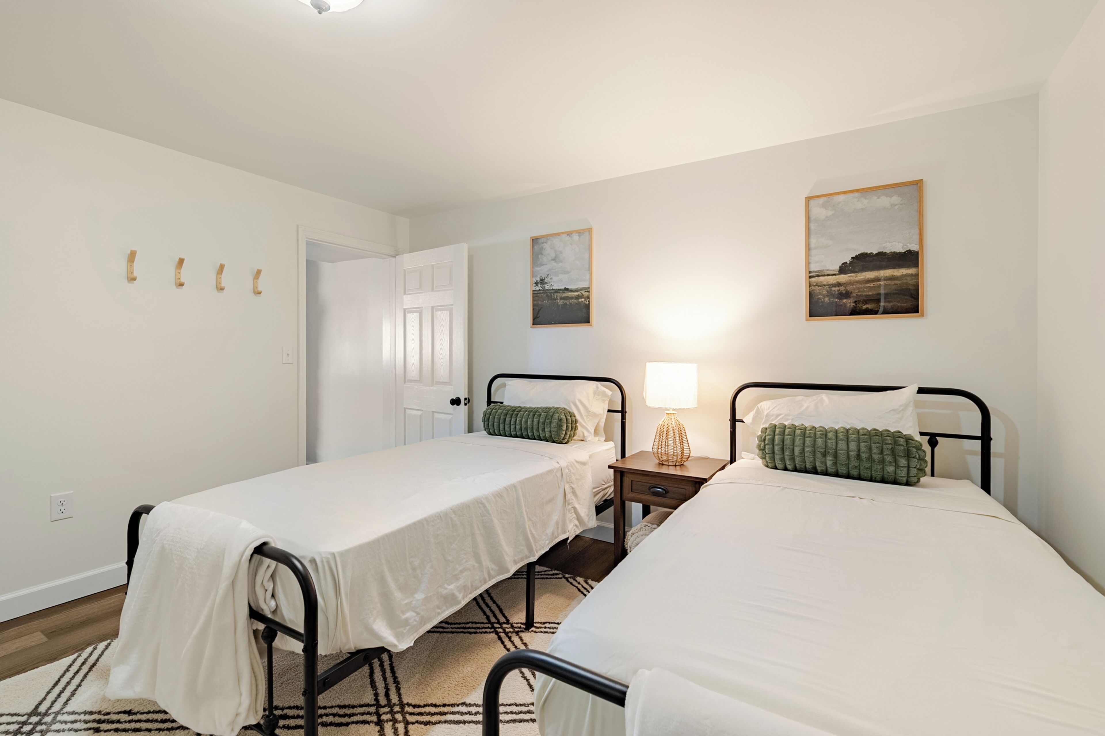 2 Schlafzimmer, Bügeleisen/Bügelbrett, kostenloses WLAN, Bettwäsche