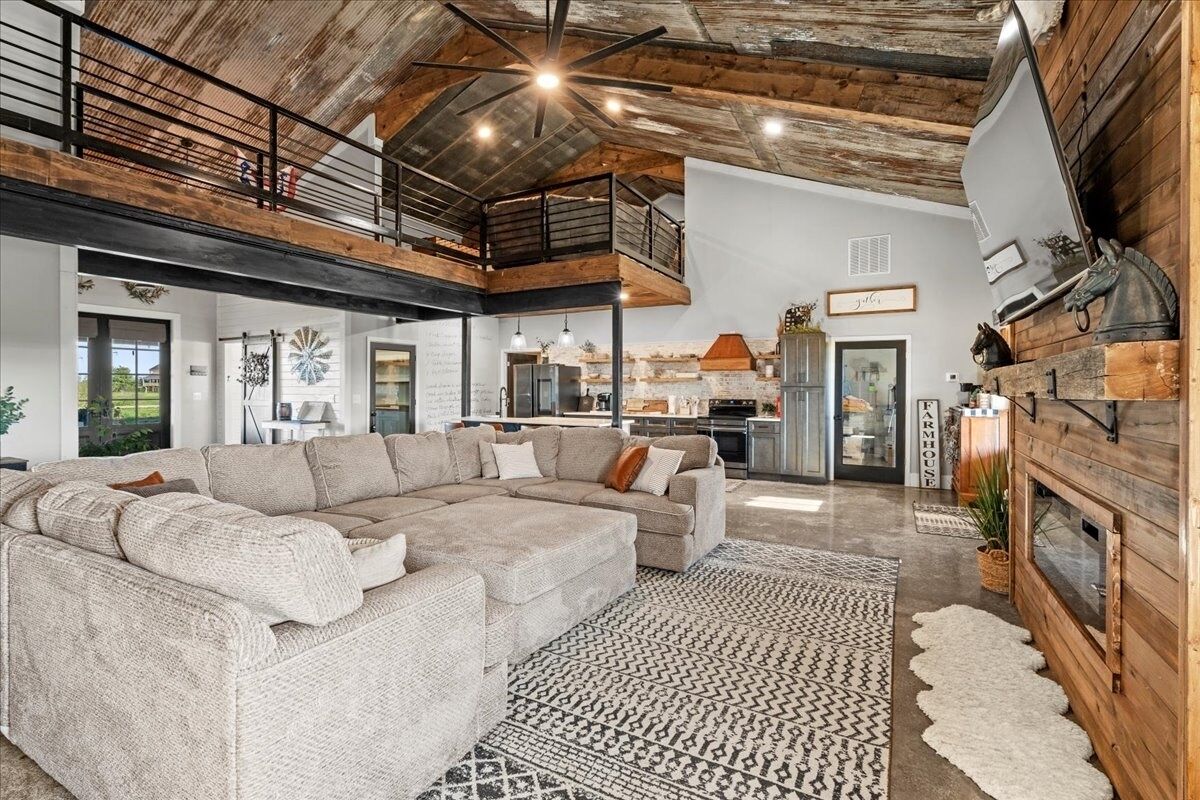 智能電視、足球機