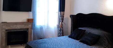 1 bedroom, iron/ironing board, bed sheets