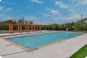 Pool - Georgetown Gem – Serene Neighborhood, Perfect for Long Stays (Georgetown)