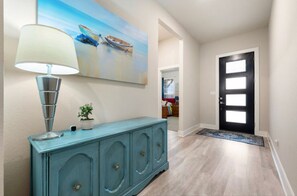 Interior - Georgetown Gem – Serene Neighborhood, Perfect for Long Stays (Georgetown)