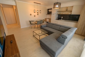 Panoramic Apartment | Living area | Flat-screen TV - Gioia Sea View (Navodari)