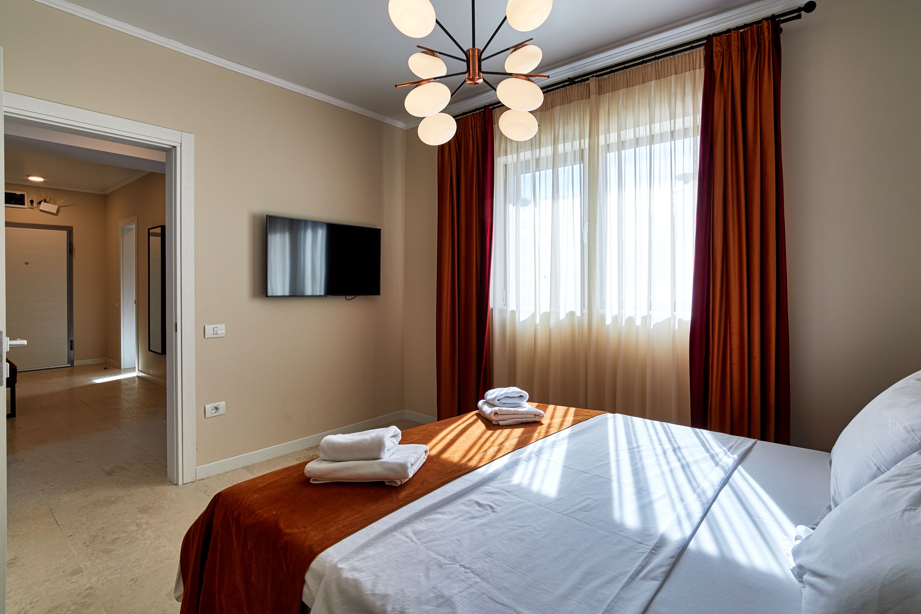Panoramic Apartment | 1 bedroom, desk, soundproofing, free WiFi