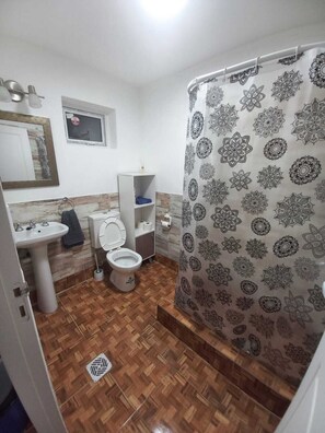 Shower, towels, toilet paper - Atardeceres Magicos (Tolhuin)