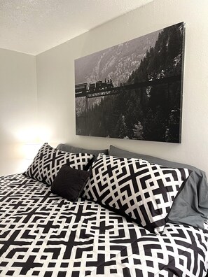 1 habitación, escritorio, wifi y ropa de cama 