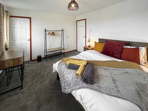 2 quartos, Wi-Fi de cortesia, roupa de cama