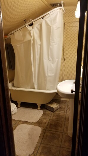 Unclassified image, 4 of 6, button - LOFT in Sanborn (Sanborn)