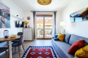 TV - Tuscany Garden Budapest - Balcony (Budapest)